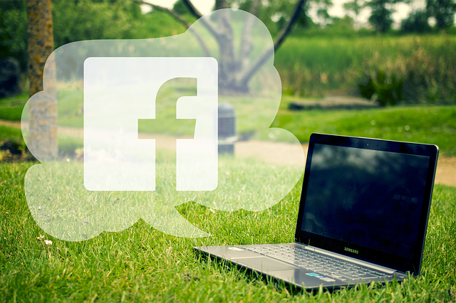 Facebook_Computer_on_Lawn